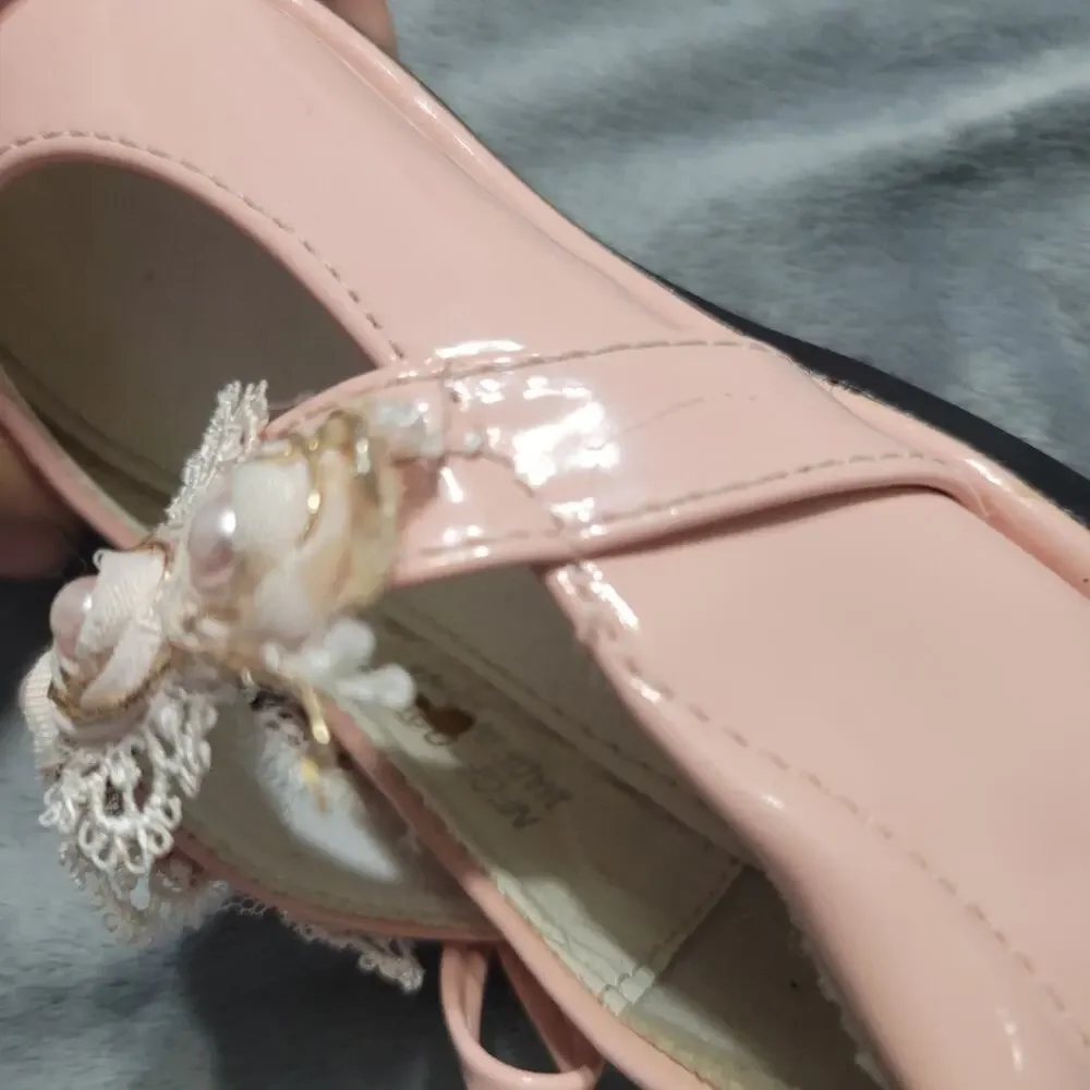 Utopia Shoes Little Girl 7 Pink Floral Strap Dress Up Flowers Loose Needs Repair